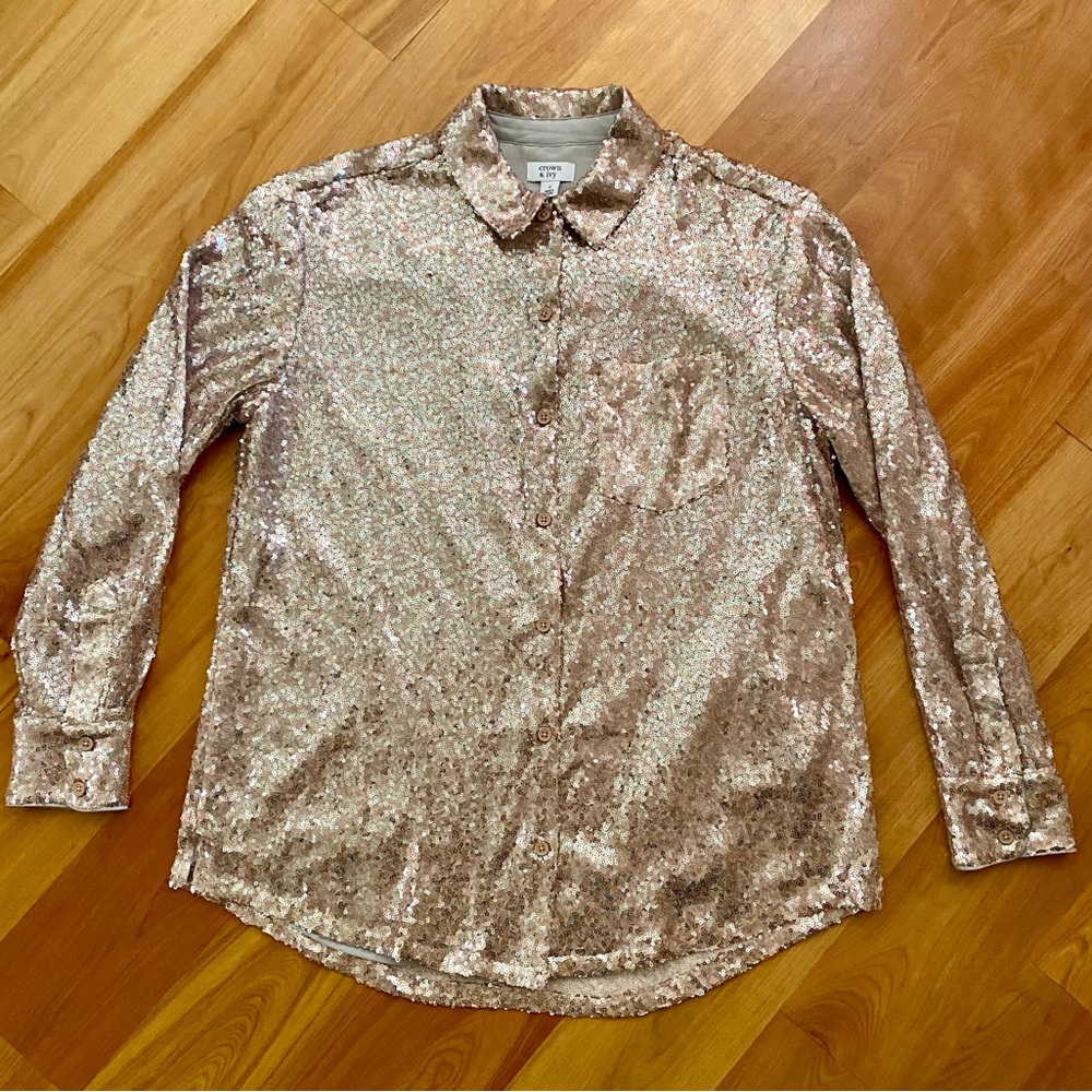 Crown & Ivy Women's Champagne Gold Sequin Button-Down Shirt - Small